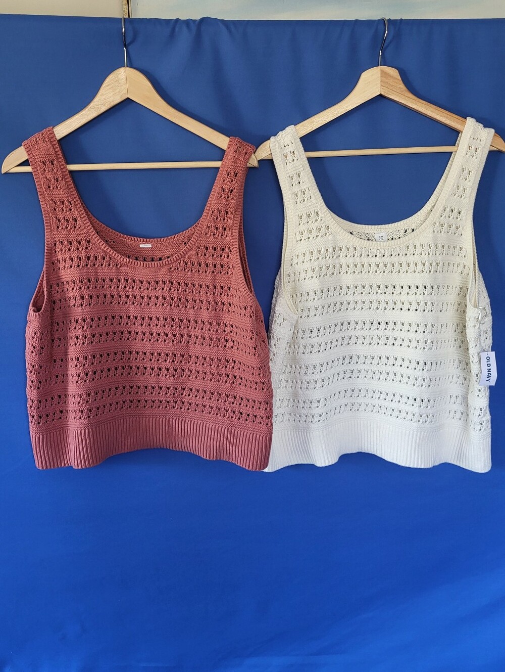 Pair of Old Navy XXL Crochet Knit Tank Tops - Rust and Cream